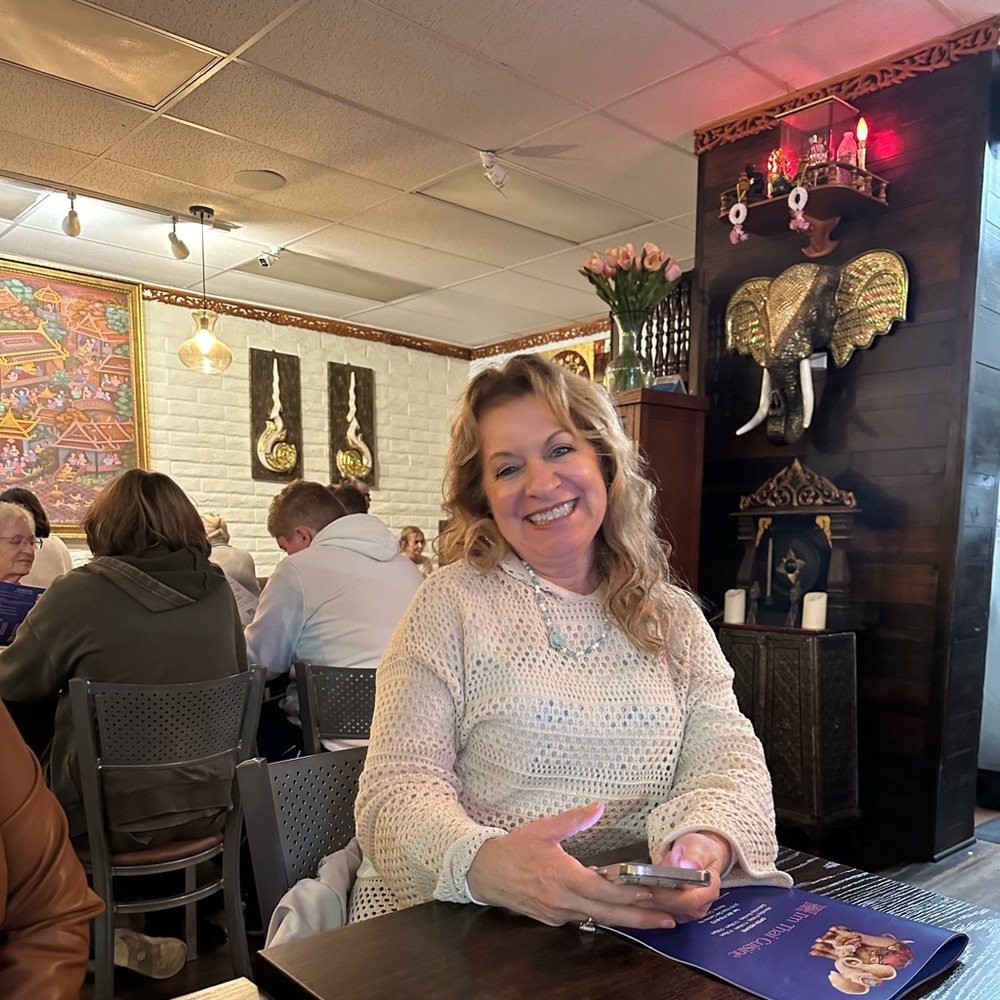 Meet your Posher, Denice